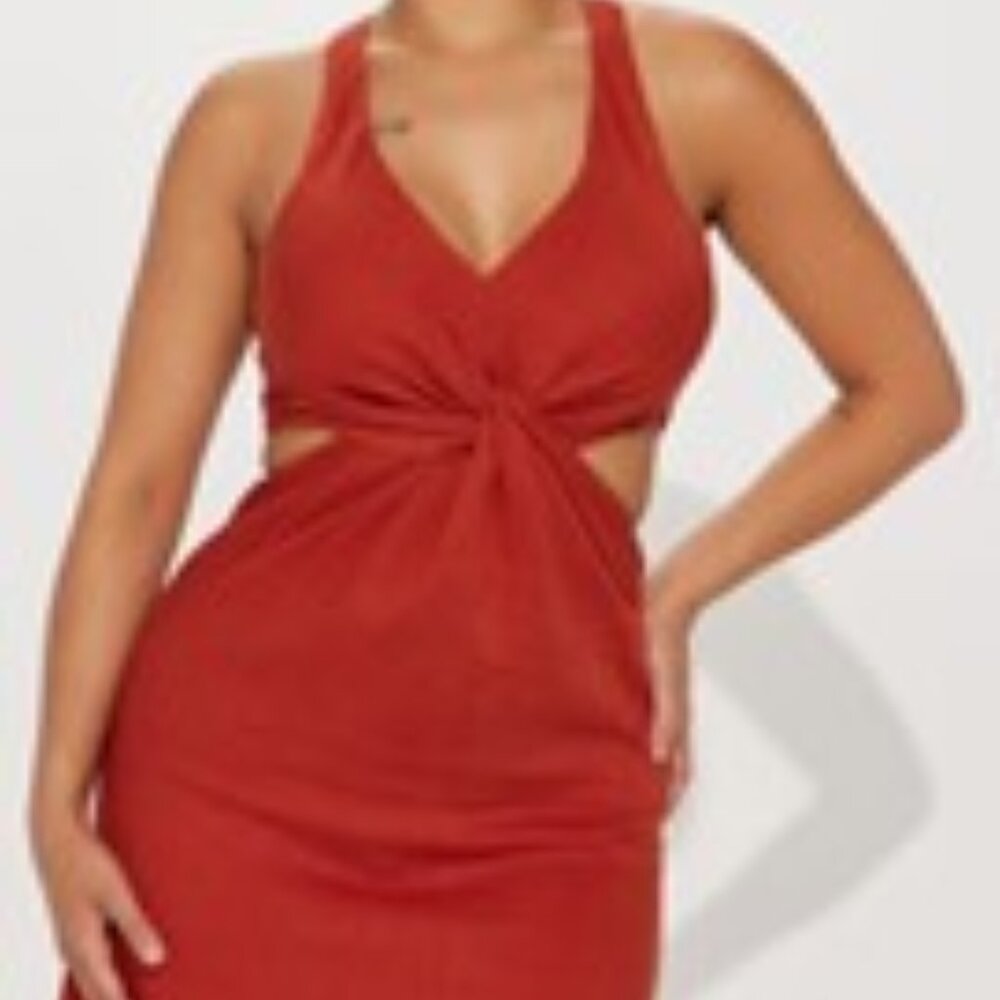 Arianna Linen Maxi Dress – Rust Size: XL